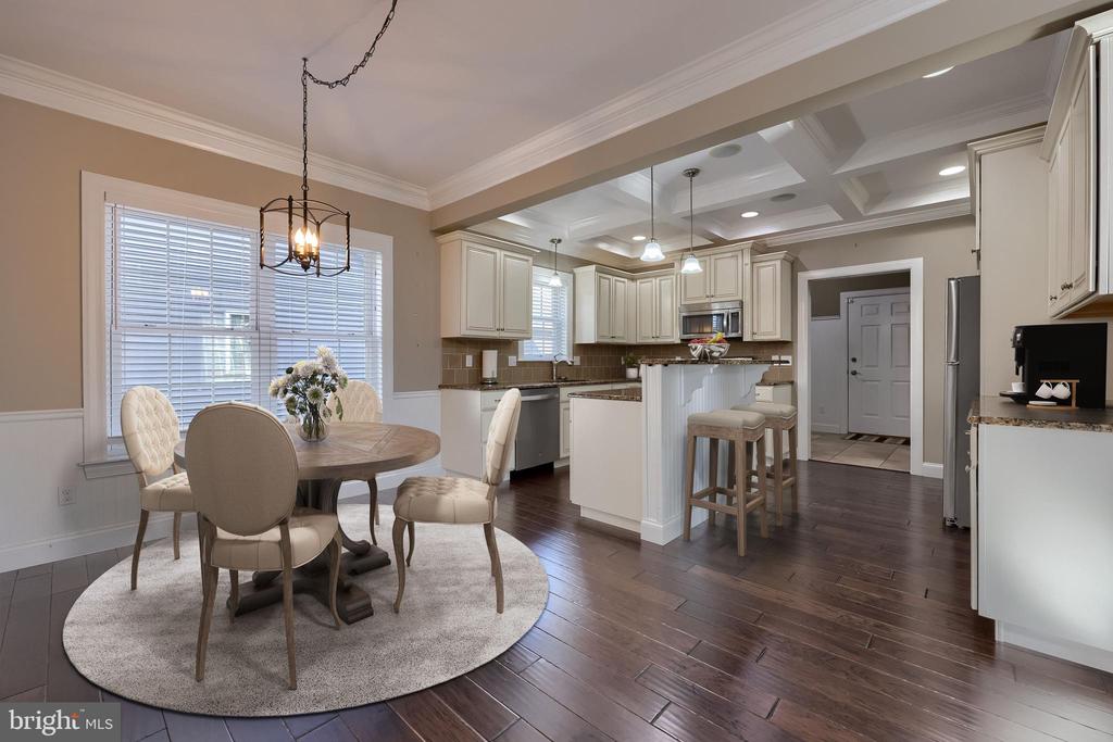 638 CHISWELL PLACE