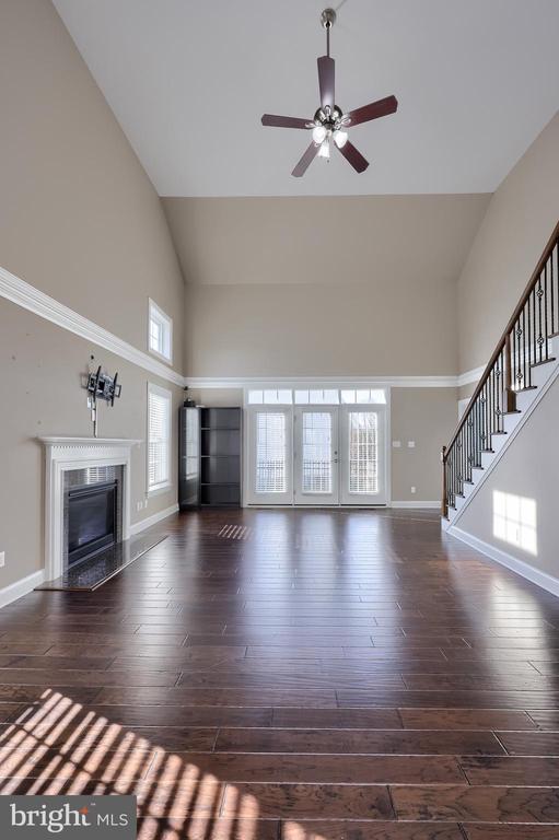 638 CHISWELL PLACE