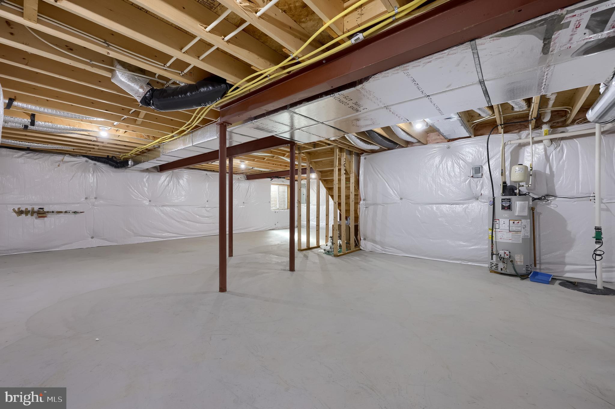 638 CHISWELL PLACE