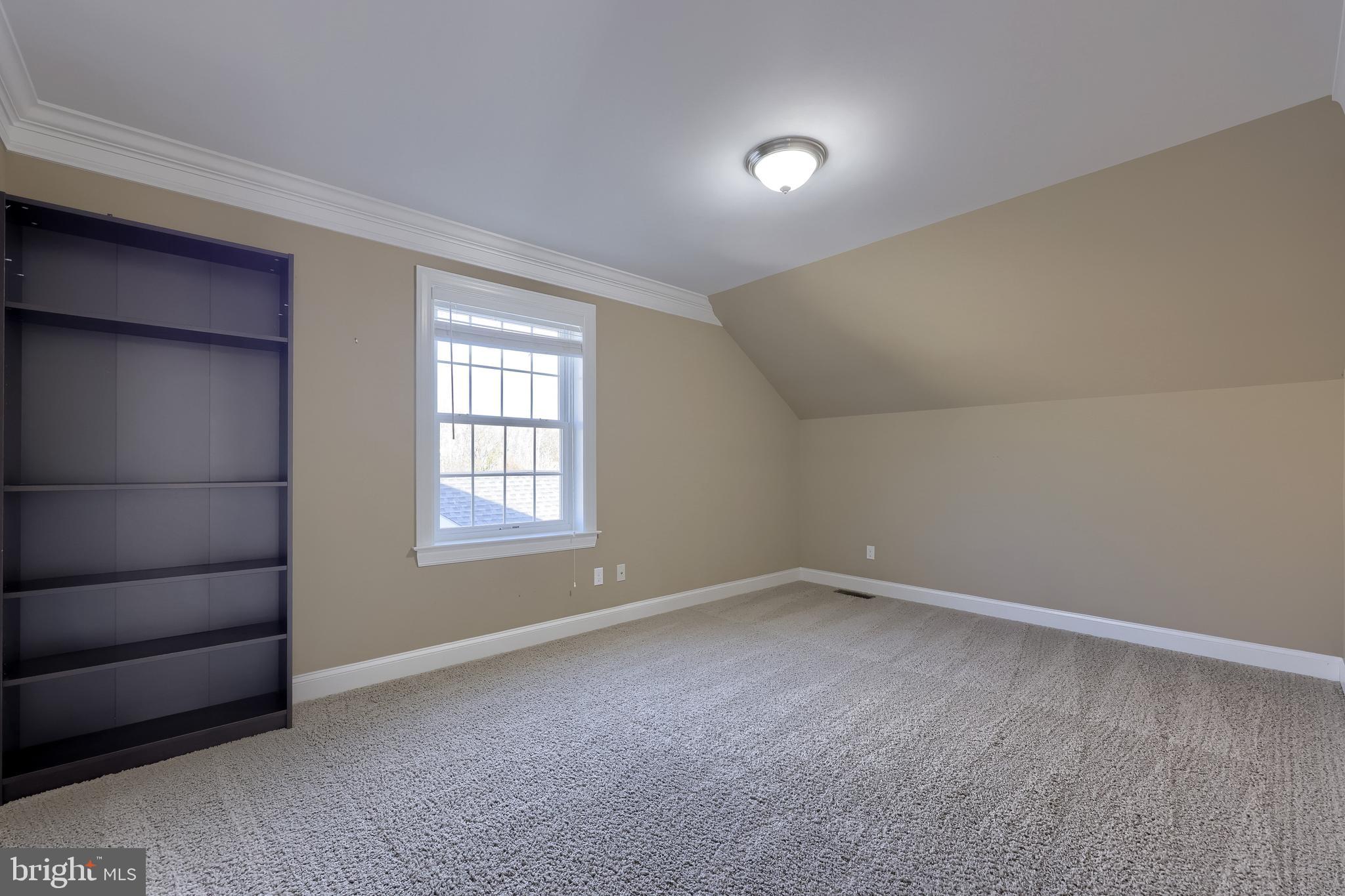 638 CHISWELL PLACE