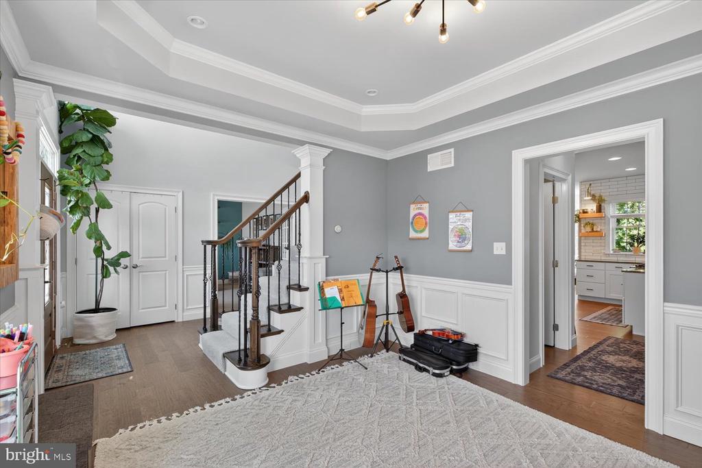 311 ECKER DRIVE