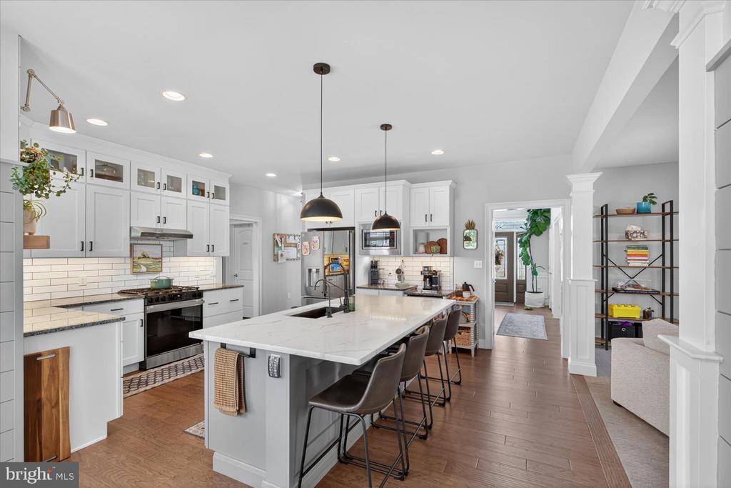 311 ECKER DRIVE
