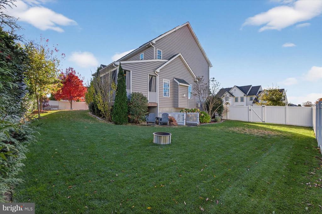 311 ECKER DRIVE