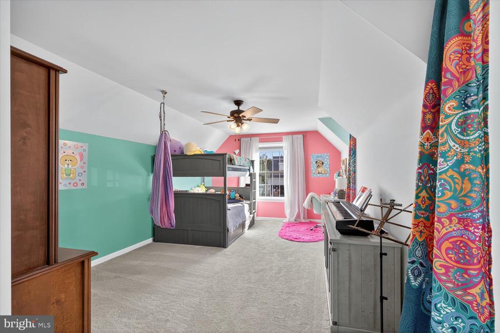 311 ECKER DRIVE