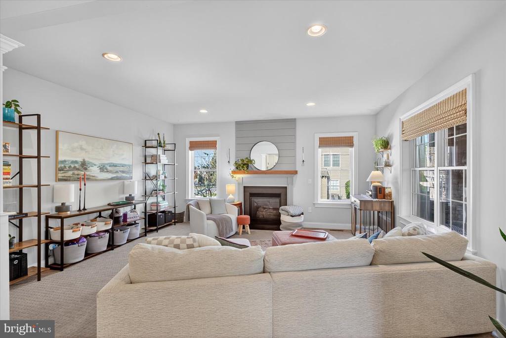 311 ECKER DRIVE
