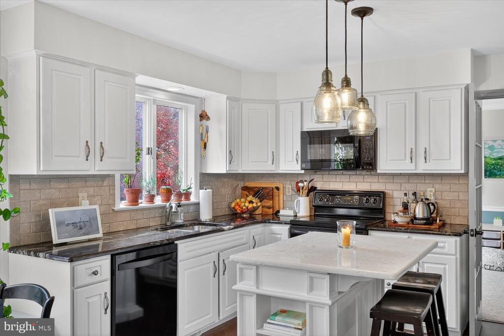 1809 BRUBAKER RUN ROAD