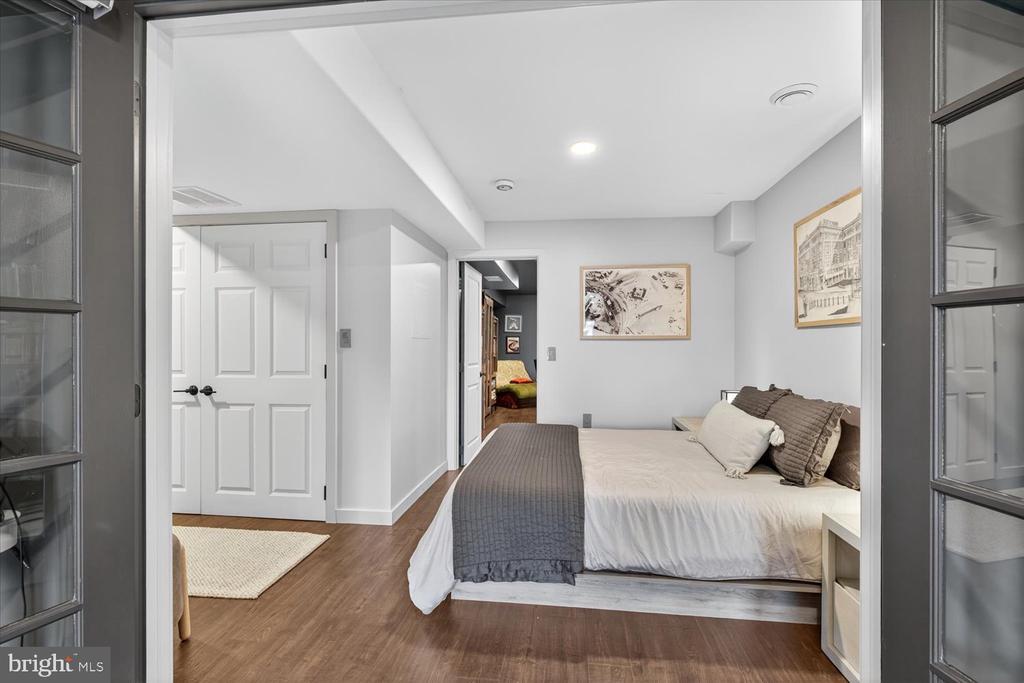1809 BRUBAKER RUN ROAD