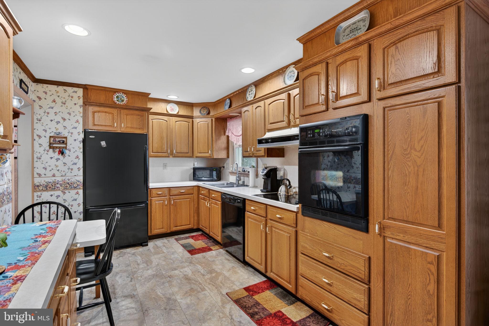 960 NISSLEY ROAD