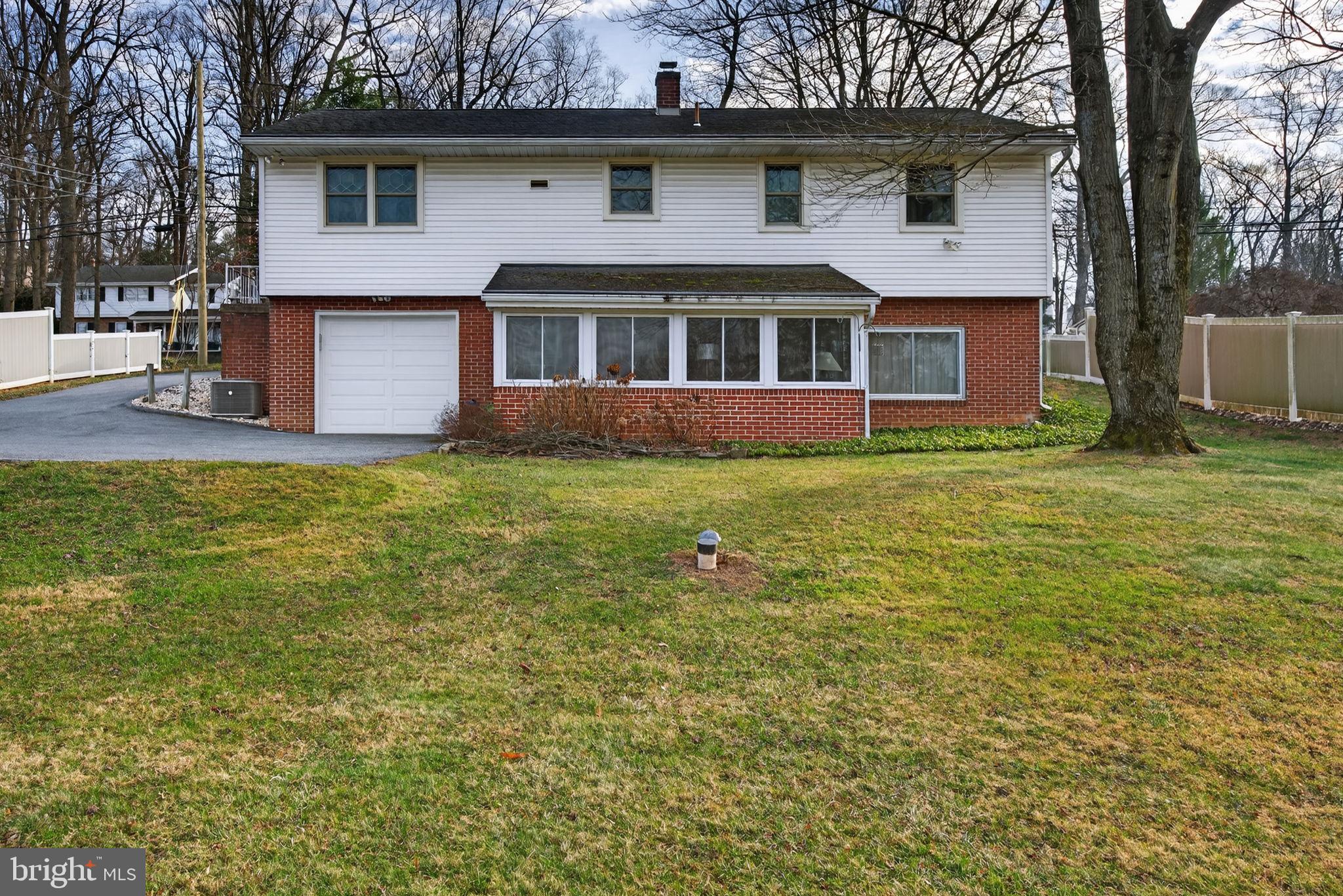 960 NISSLEY ROAD