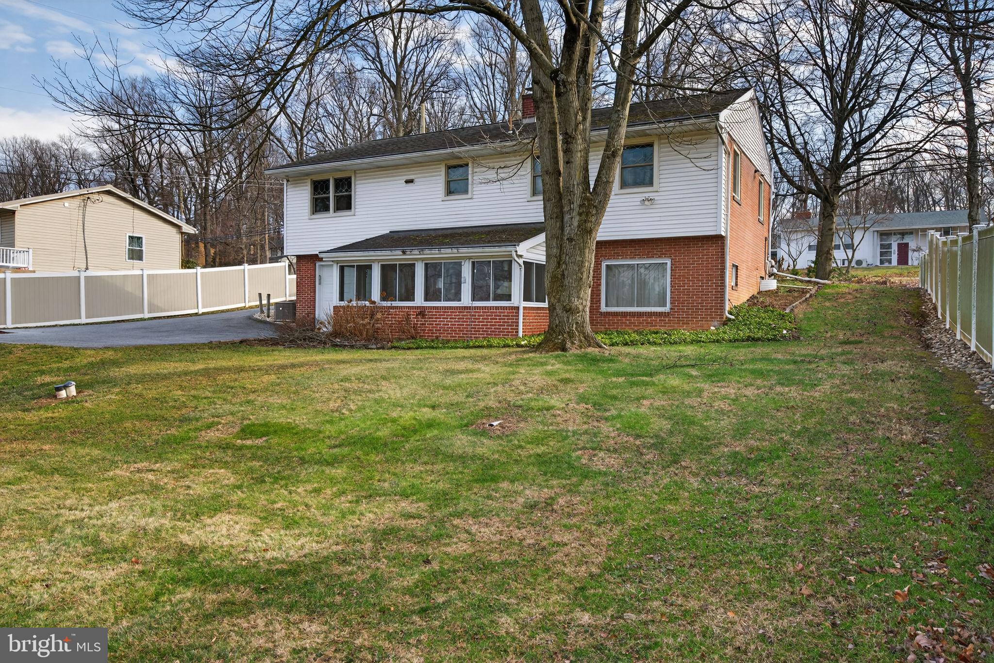 960 NISSLEY ROAD