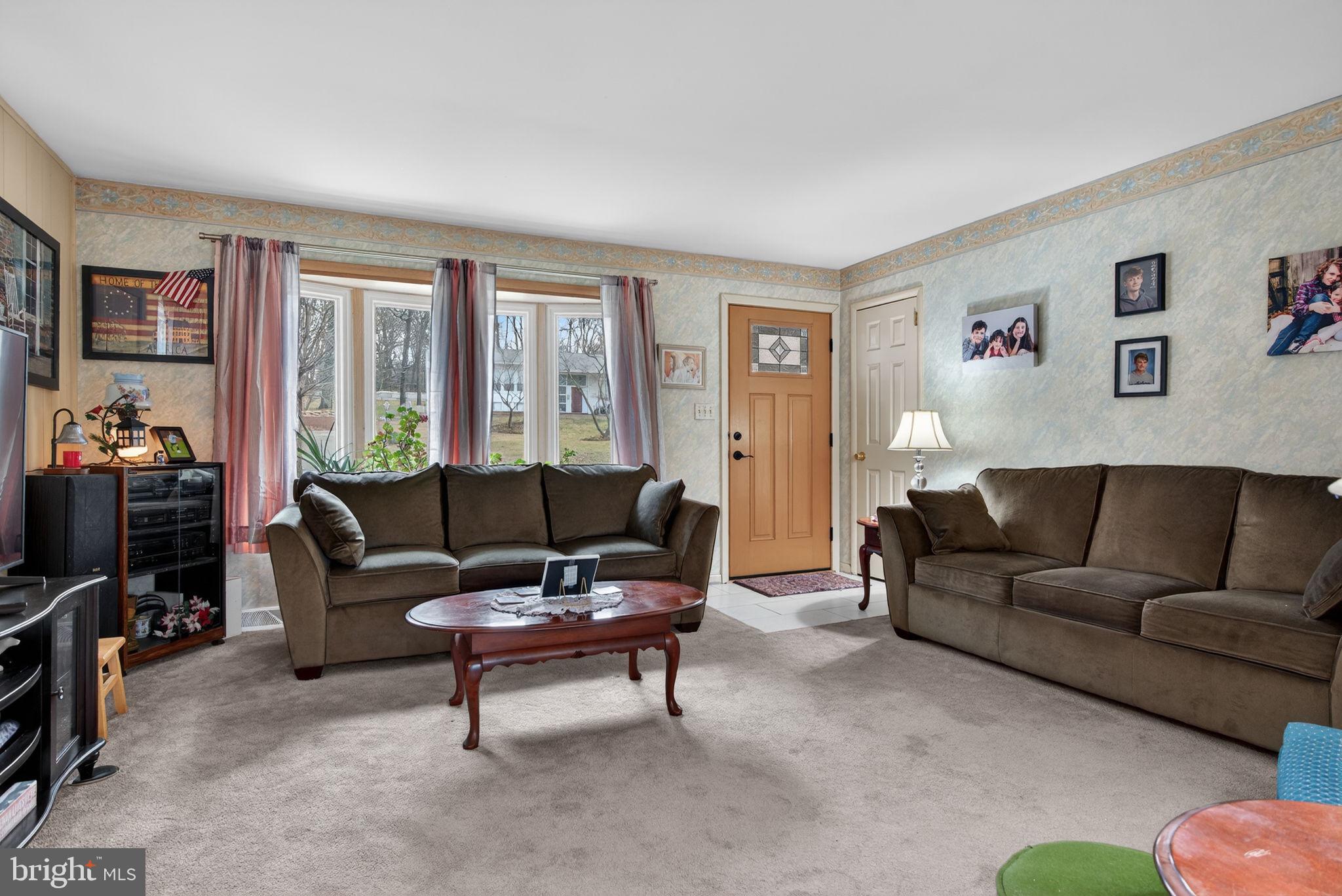 960 NISSLEY ROAD