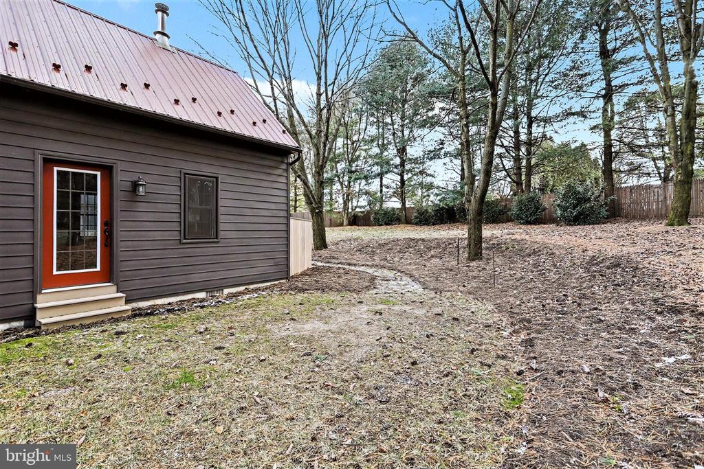 27 RIDGE ROAD