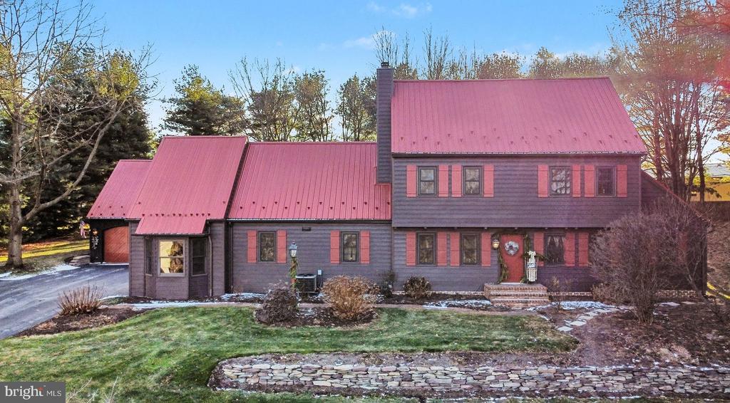 27 RIDGE ROAD
