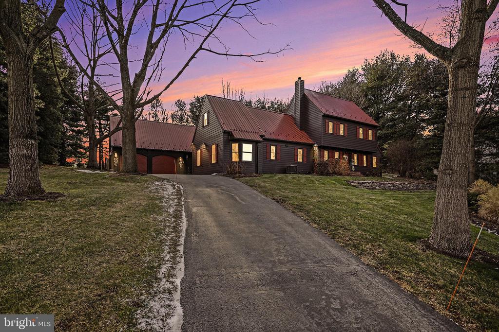27 RIDGE ROAD