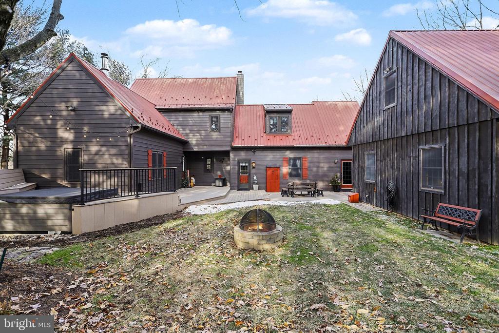 27 RIDGE ROAD
