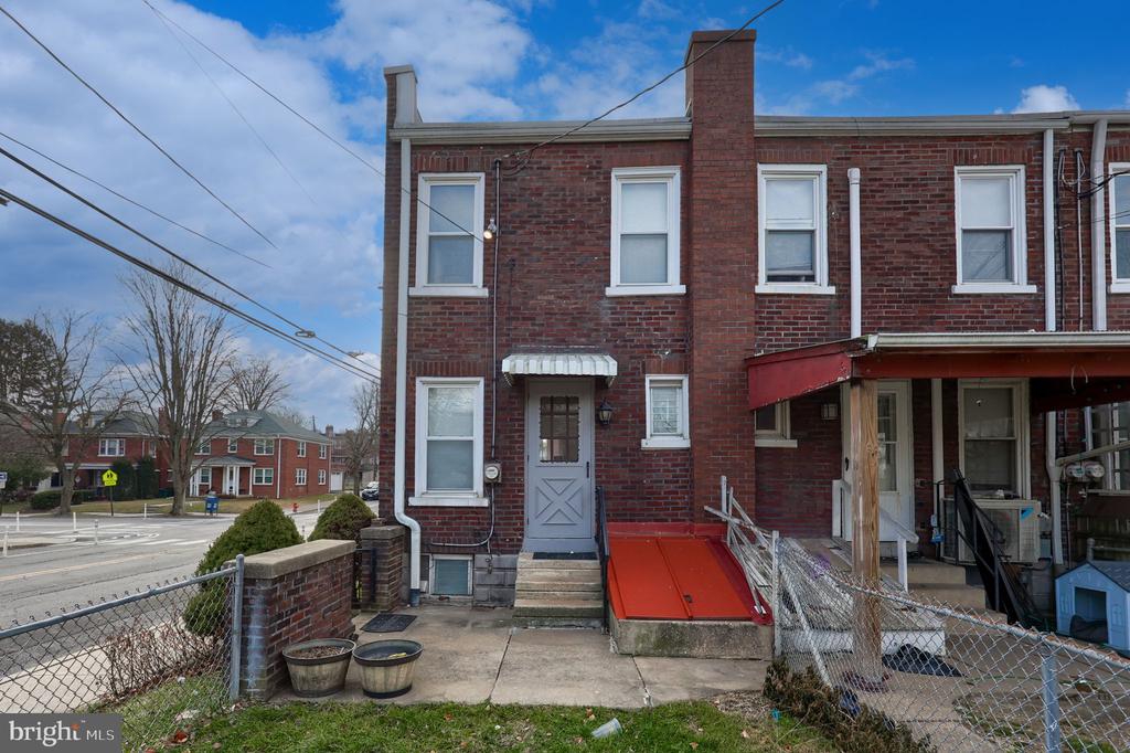 665 LEHIGH AVENUE