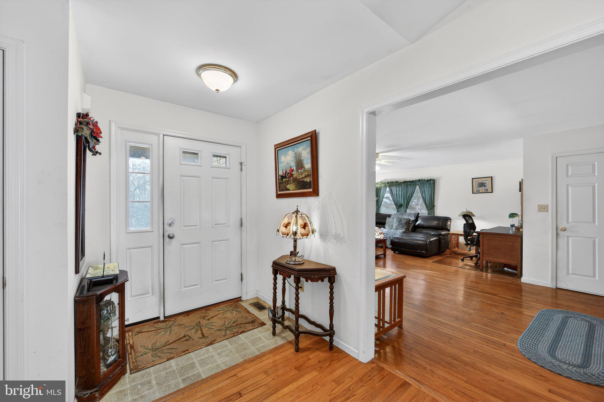 581 ROSEHILL DRIVE
