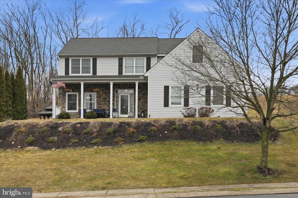 44 SILVER DRIVE