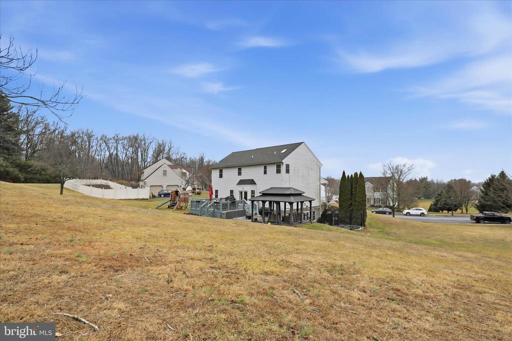 44 SILVER DRIVE
