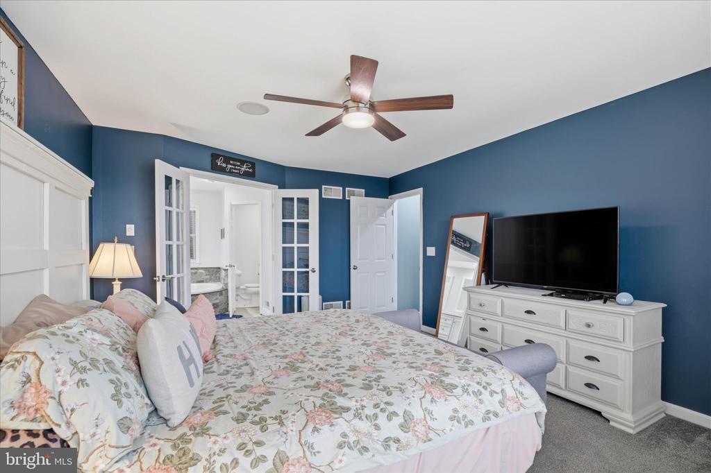 44 SILVER DRIVE