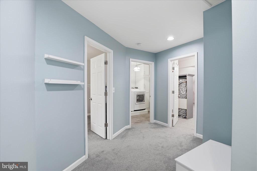44 SILVER DRIVE