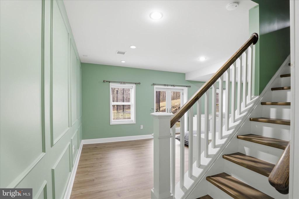 44 SILVER DRIVE