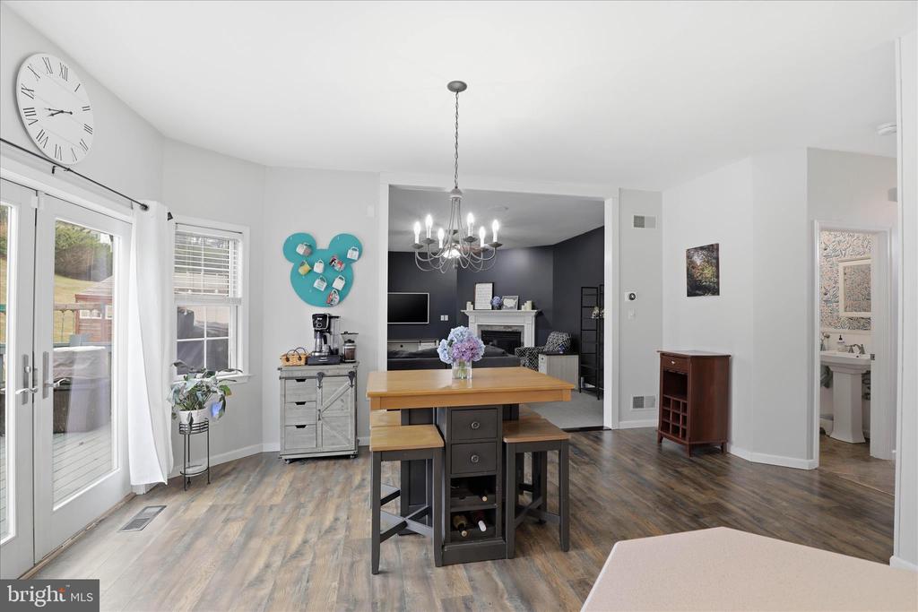 44 SILVER DRIVE