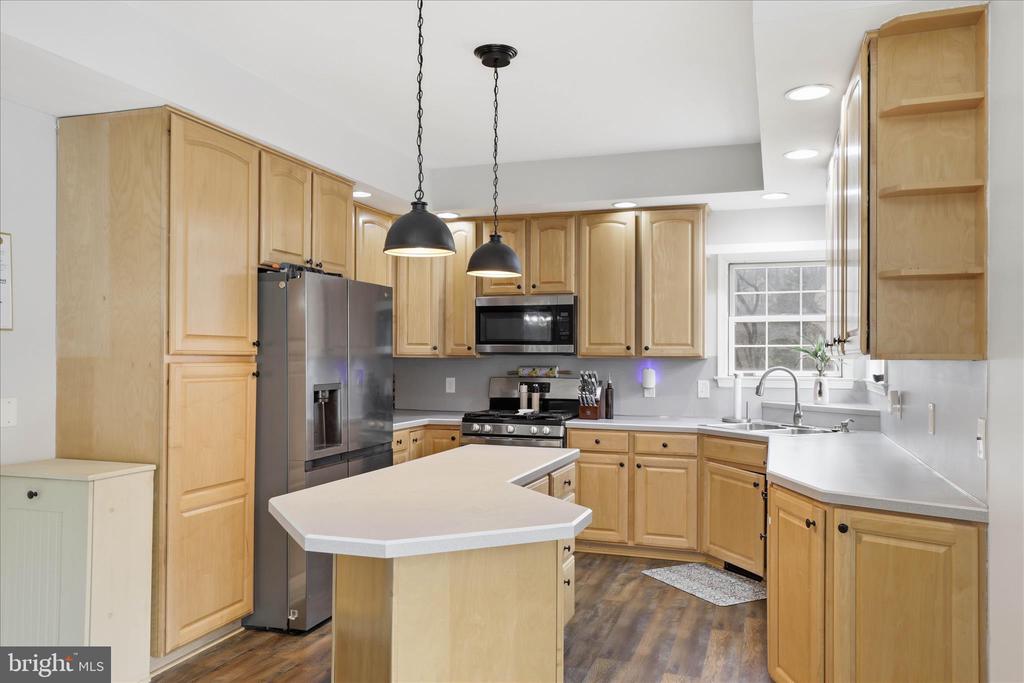 44 SILVER DRIVE