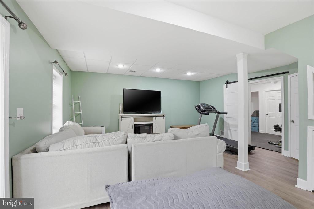 44 SILVER DRIVE