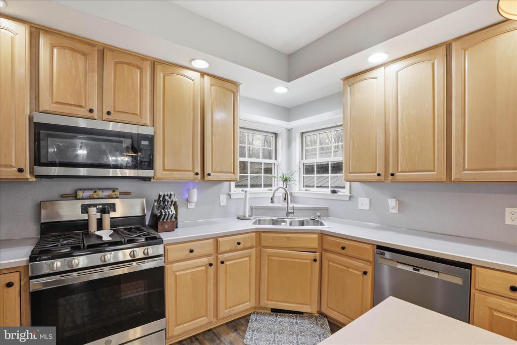 44 SILVER DRIVE