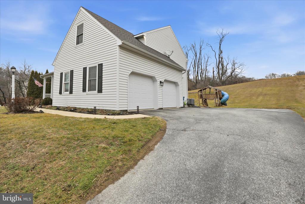 44 SILVER DRIVE
