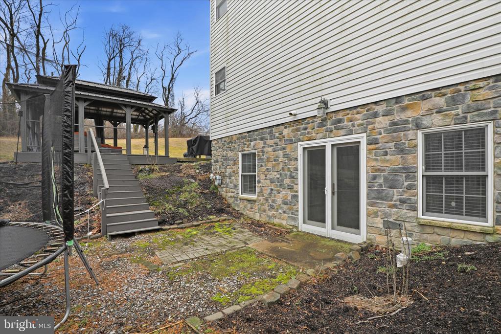 44 SILVER DRIVE