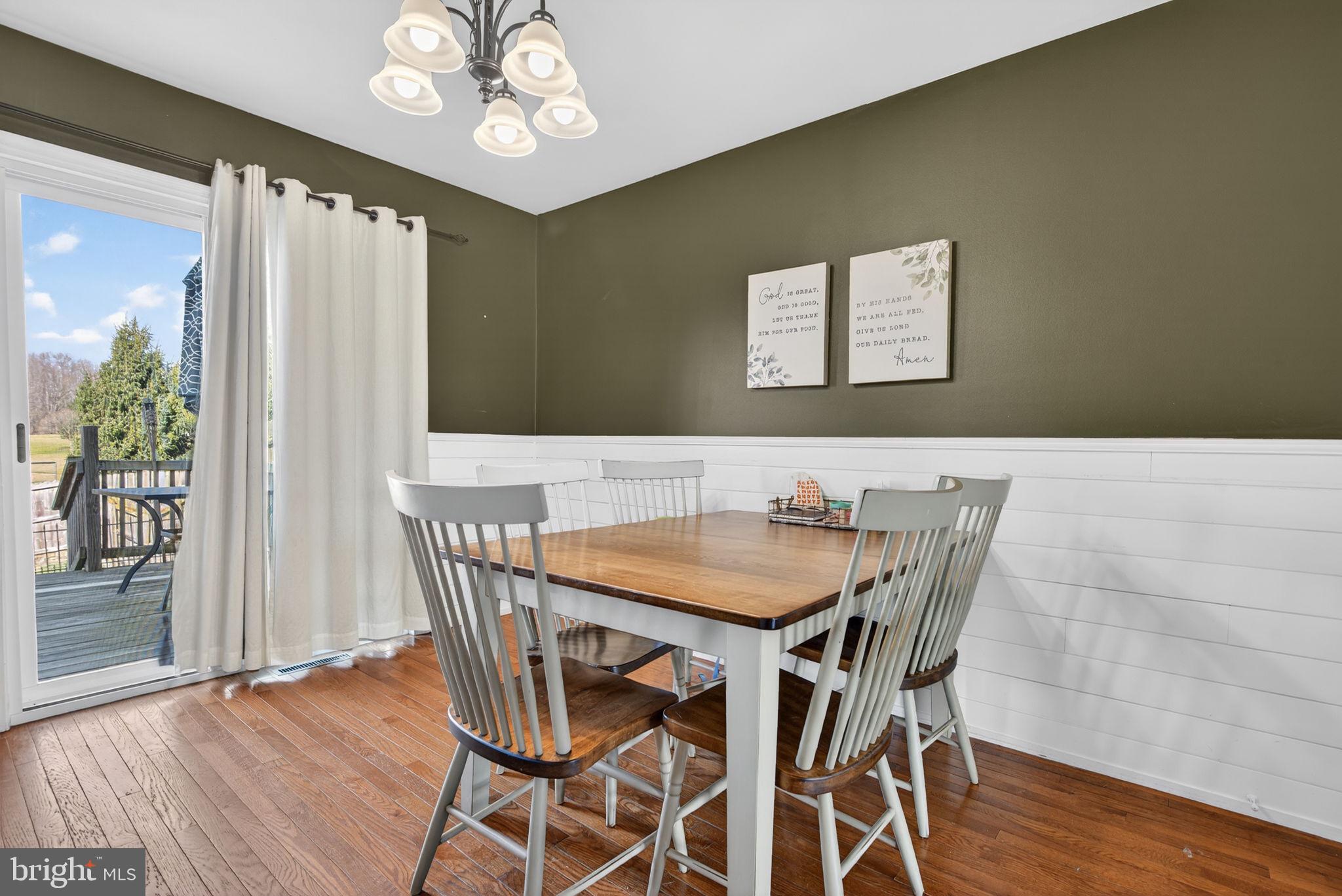 101 TOWNHOUSE LANE