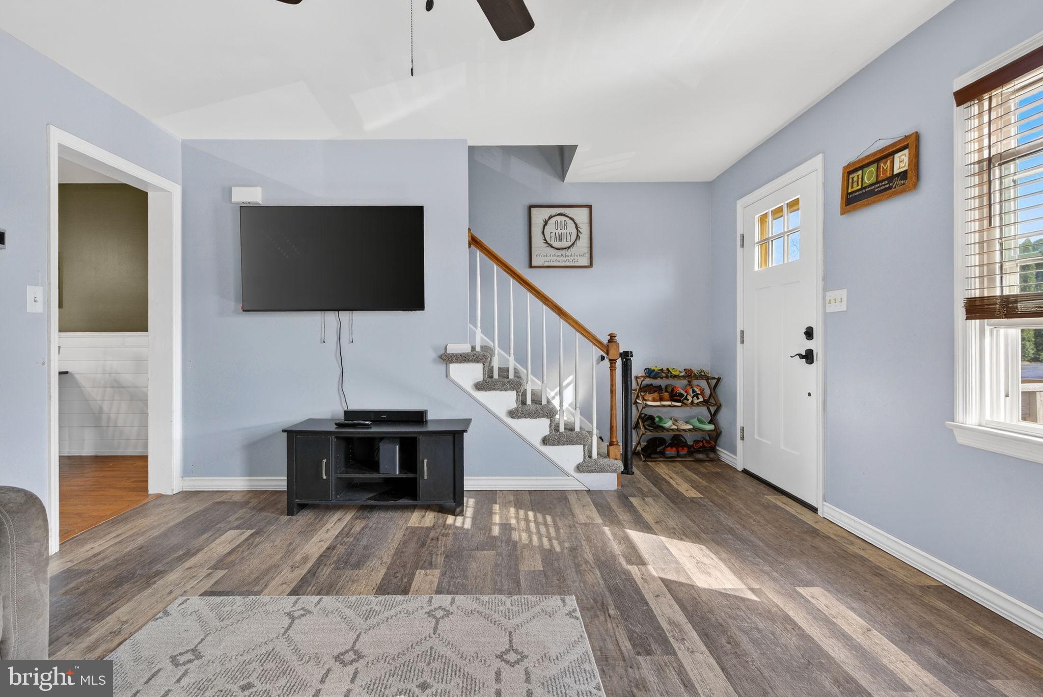 101 TOWNHOUSE LANE