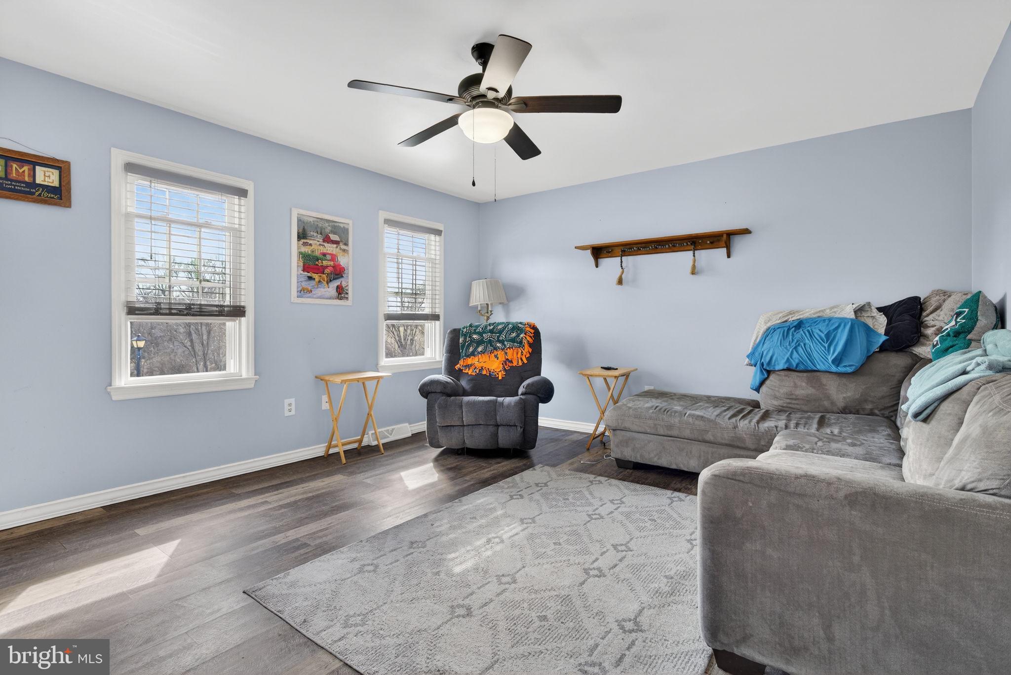 101 TOWNHOUSE LANE