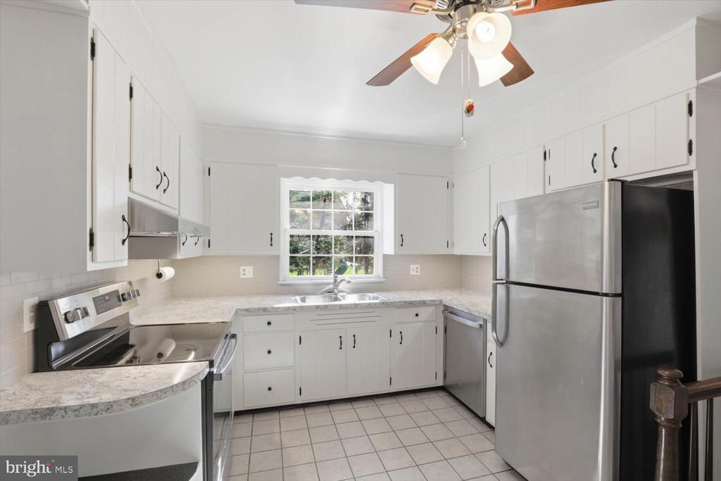 325 BALMER ROAD