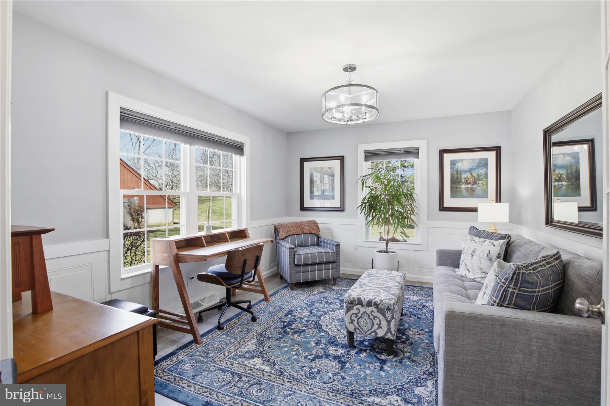 130 OAK KNOLL CIRCLE