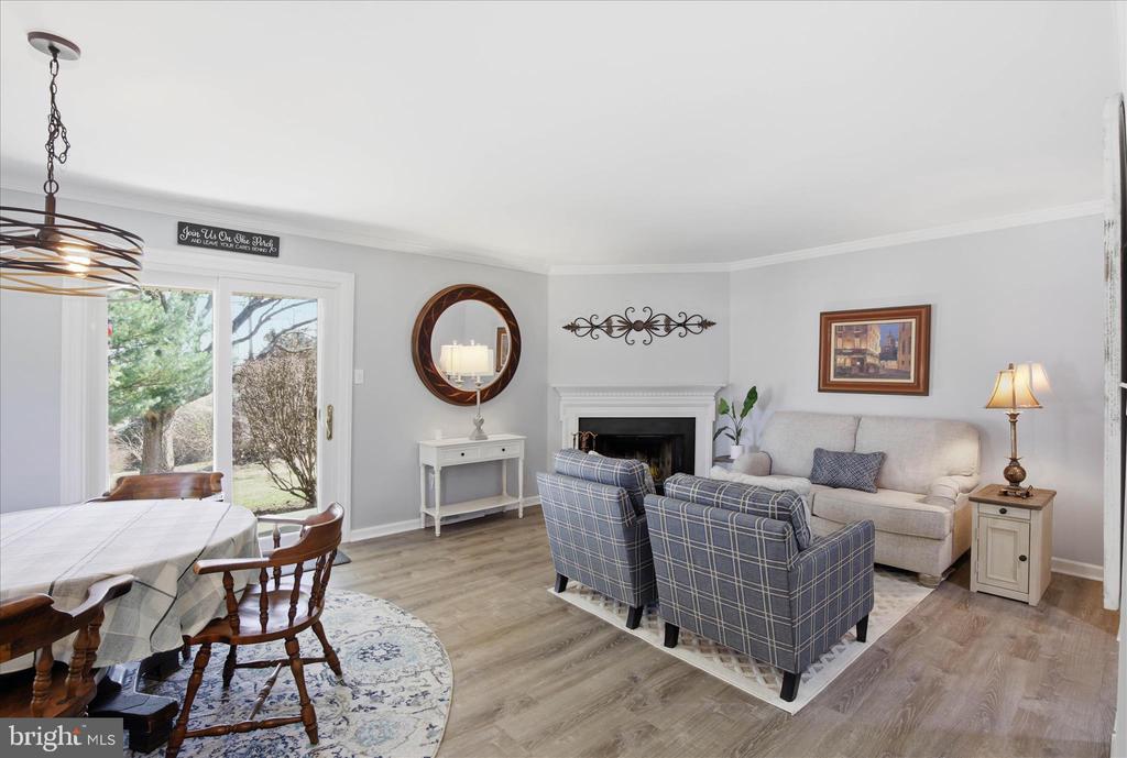 130 OAK KNOLL CIRCLE
