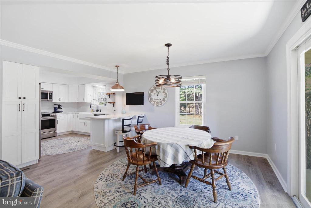 130 OAK KNOLL CIRCLE