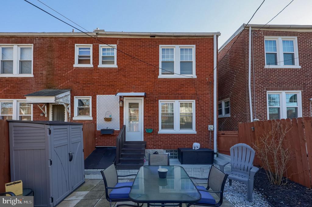 827 3RD STREET
