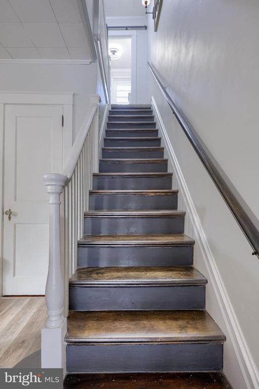 827 3RD STREET