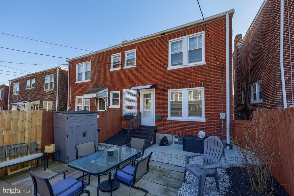 827 3RD STREET