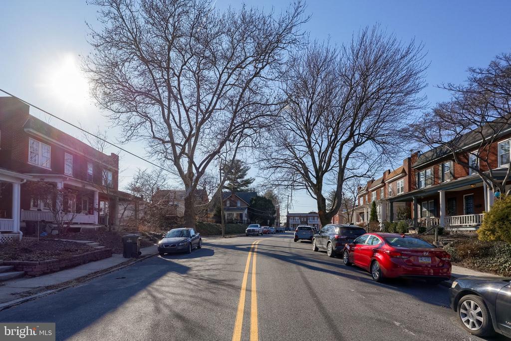 827 3RD STREET