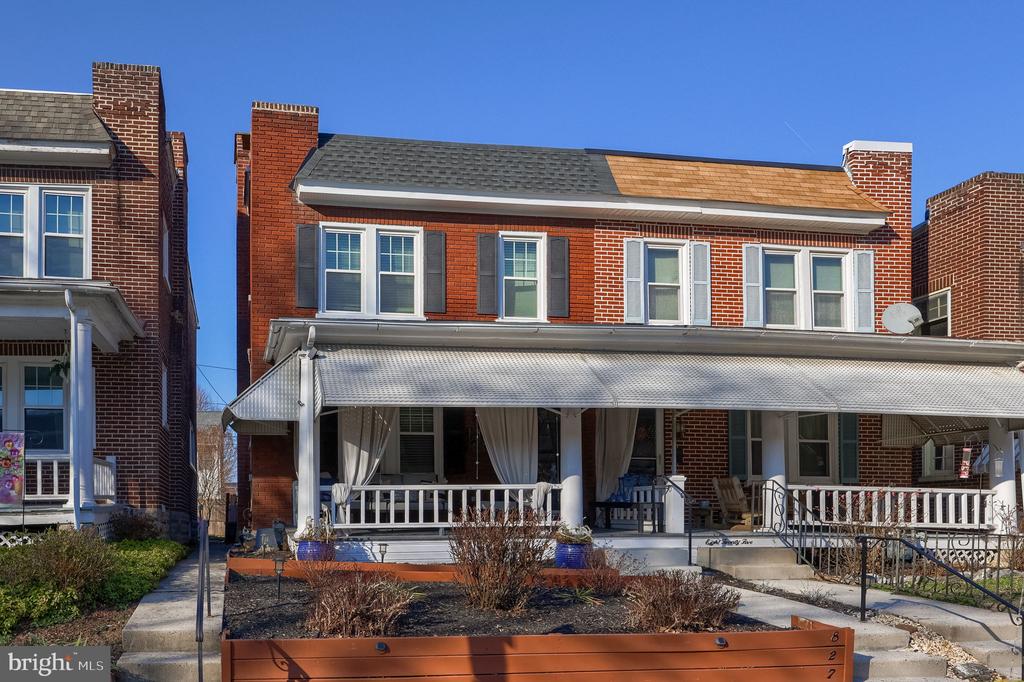 827 3RD STREET