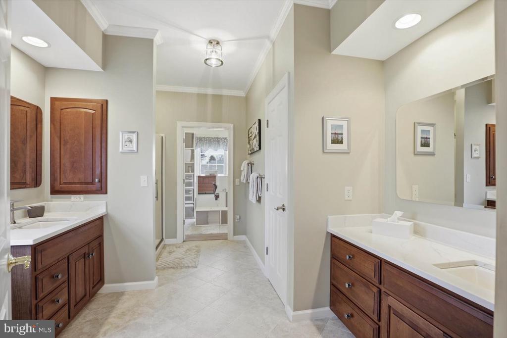 314 COUNTRY MEADOWS DRIVE
