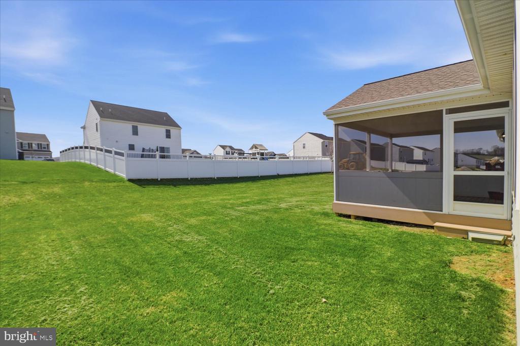 122 CREEKSIDE DRIVE
