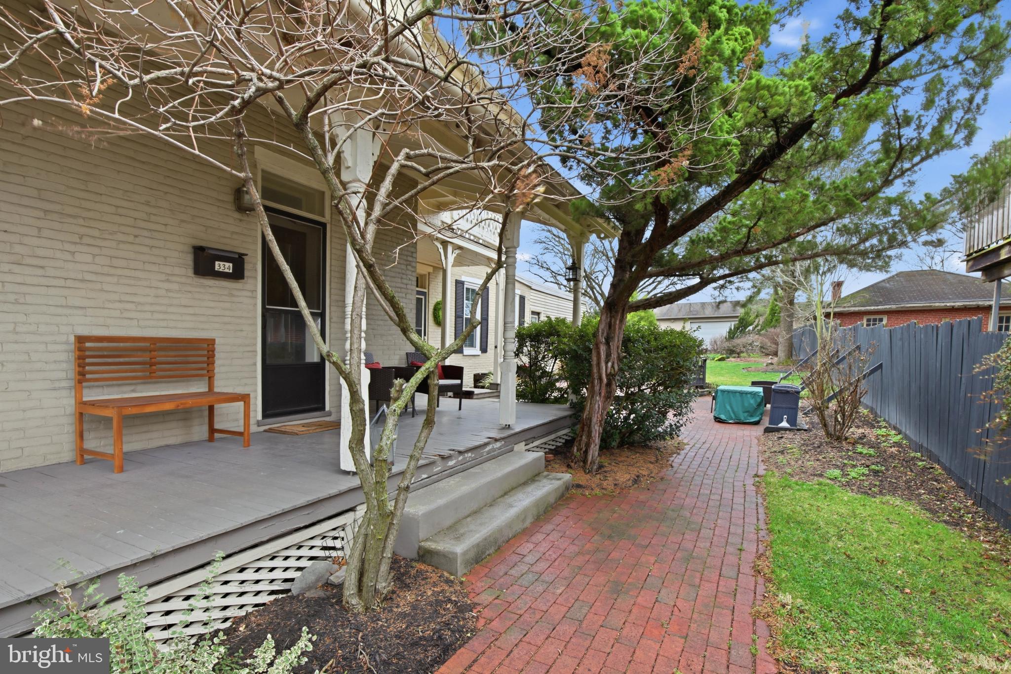 334 E HIGH STREET