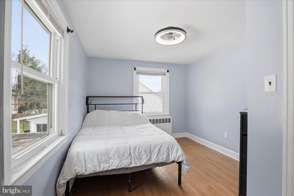 115 E ROSEVILLE ROAD