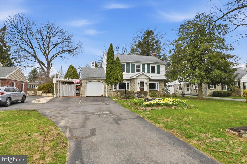115 E ROSEVILLE ROAD
