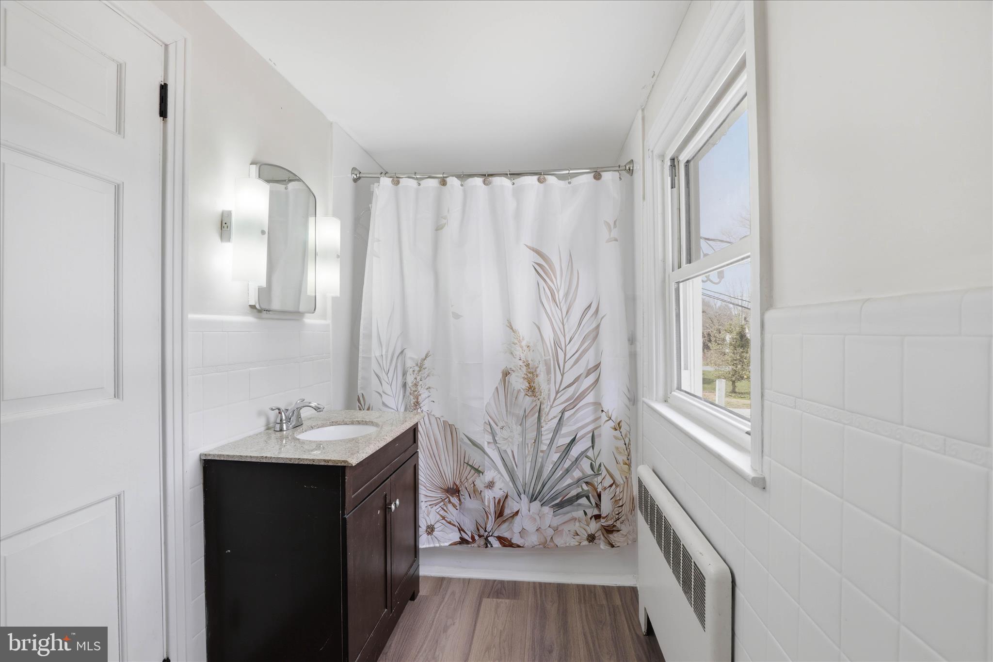 115 E ROSEVILLE ROAD